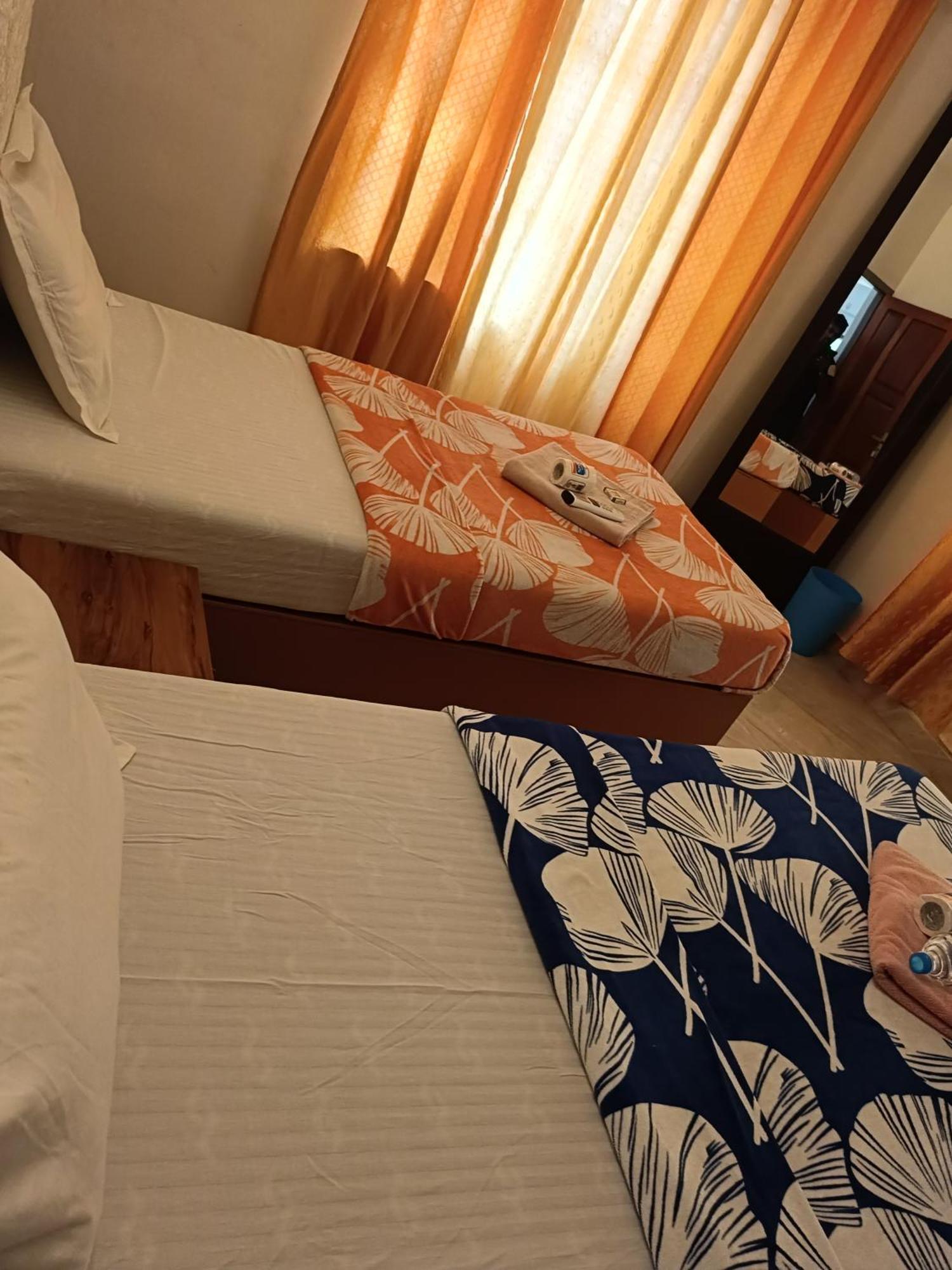 Paddy N Canal Homestay Alappuzha Екстер'єр фото